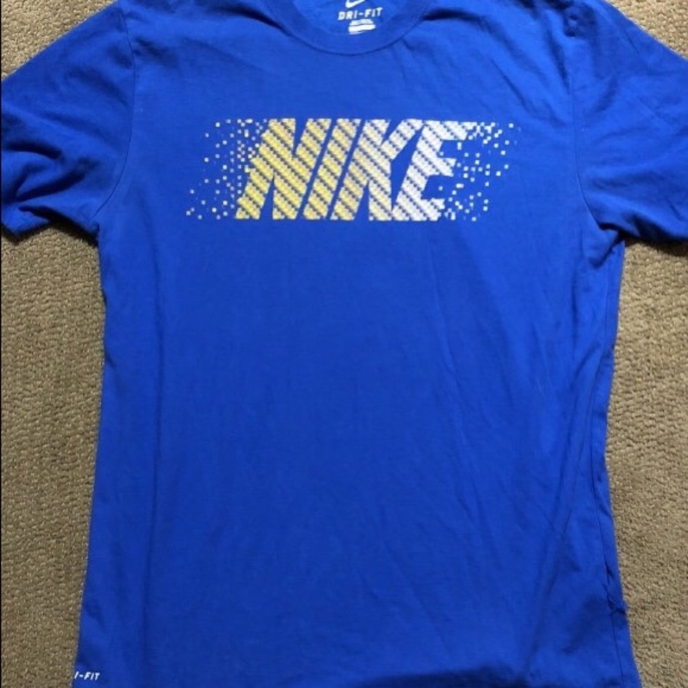 Nike Dri fit tee Large